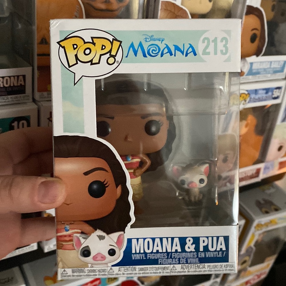 Disney Moana and pua funko pop